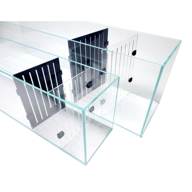 Lifegard Aquatics Acrylic Divider Plate for 11 Gallon Bookshelf Aquariums - BLACK