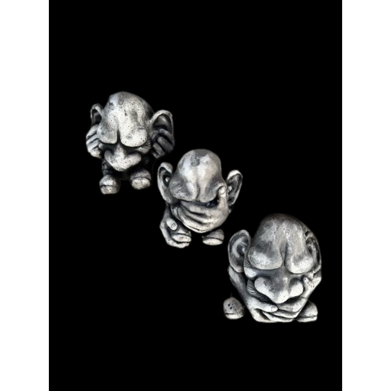 Hear No Evil Speak No Evil See No Evil Statues